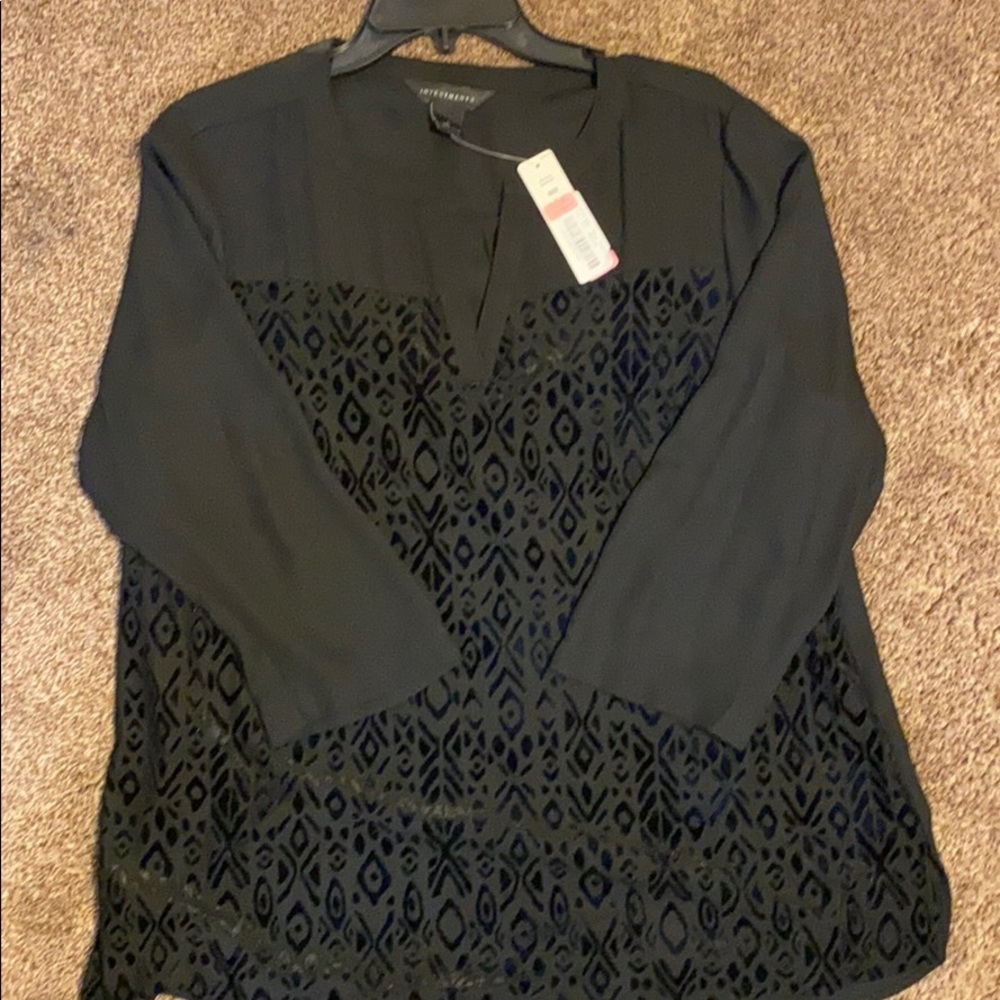 Investments black pattern blouse